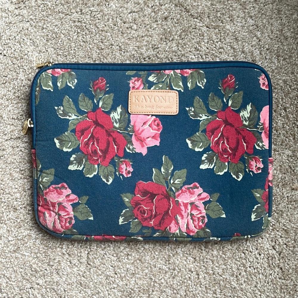 Floral macbook case